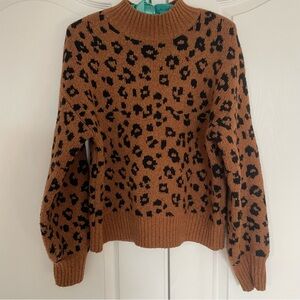 EUC Old Navy leopard sweater